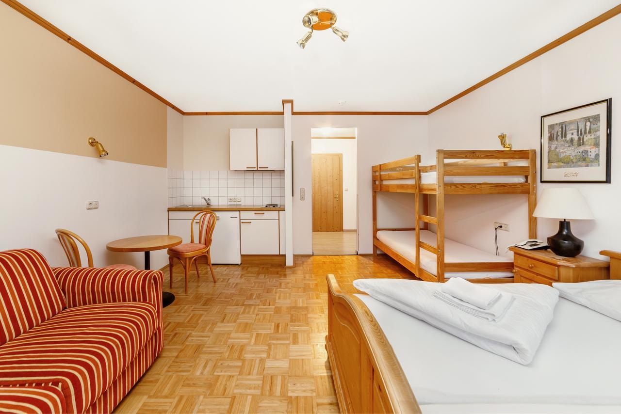 Hotel Pillerseehof Sankt Ulrich am Pillersee Oda fotoğraf
