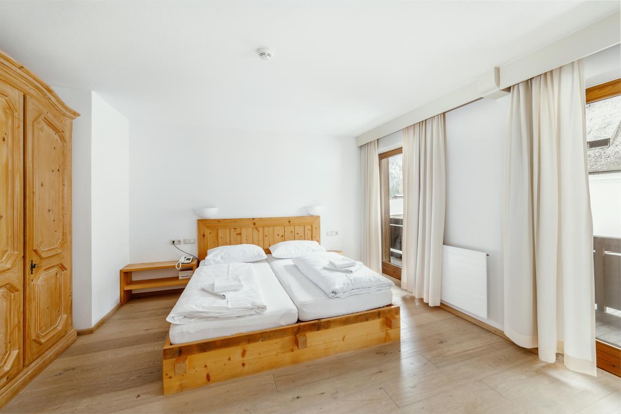 Hotel Pillerseehof Sankt Ulrich am Pillersee Oda fotoğraf